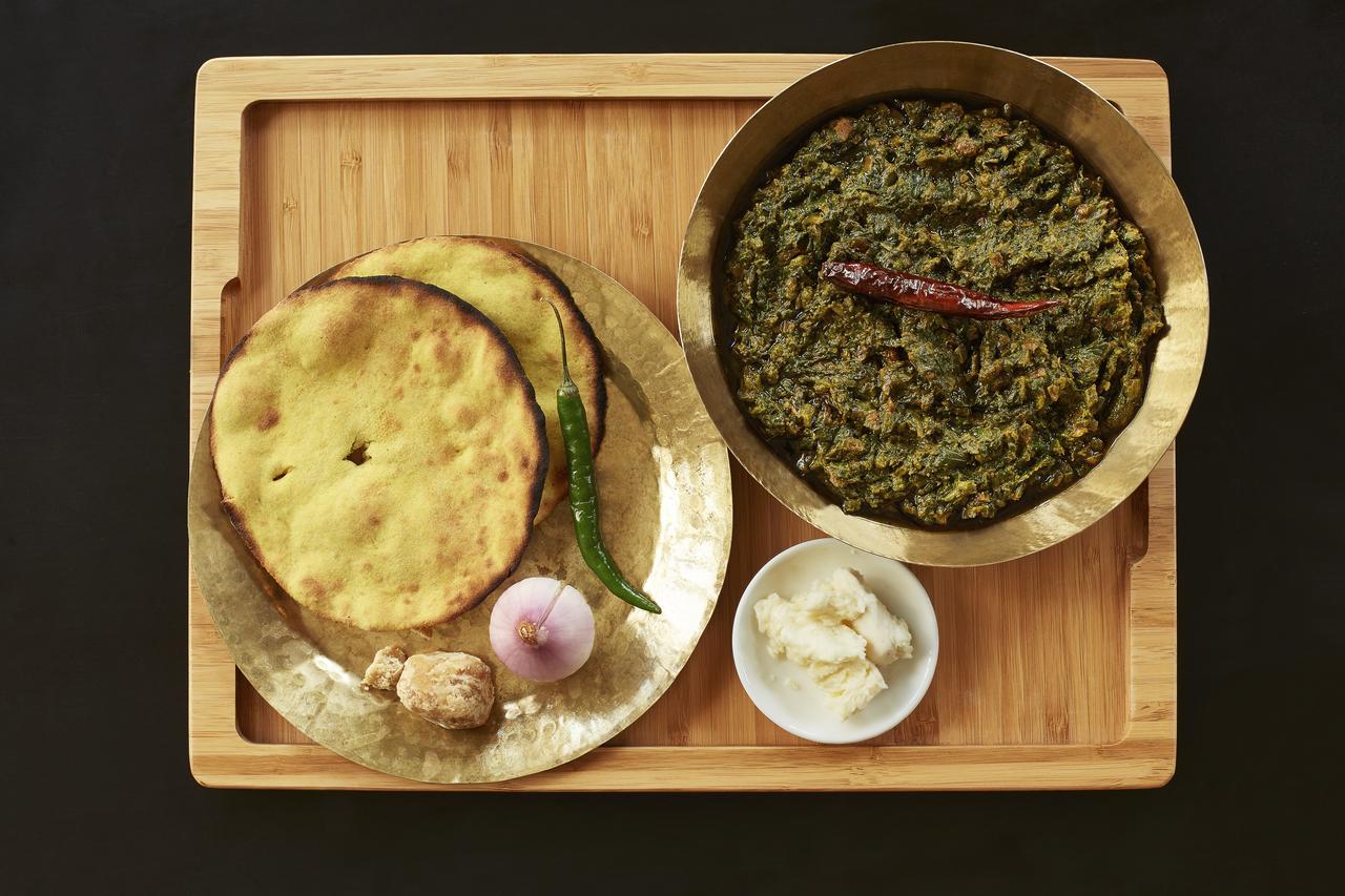 Taj Swarna, Amritsar Hotell Eksteriør bilde A traditional meal of Makha