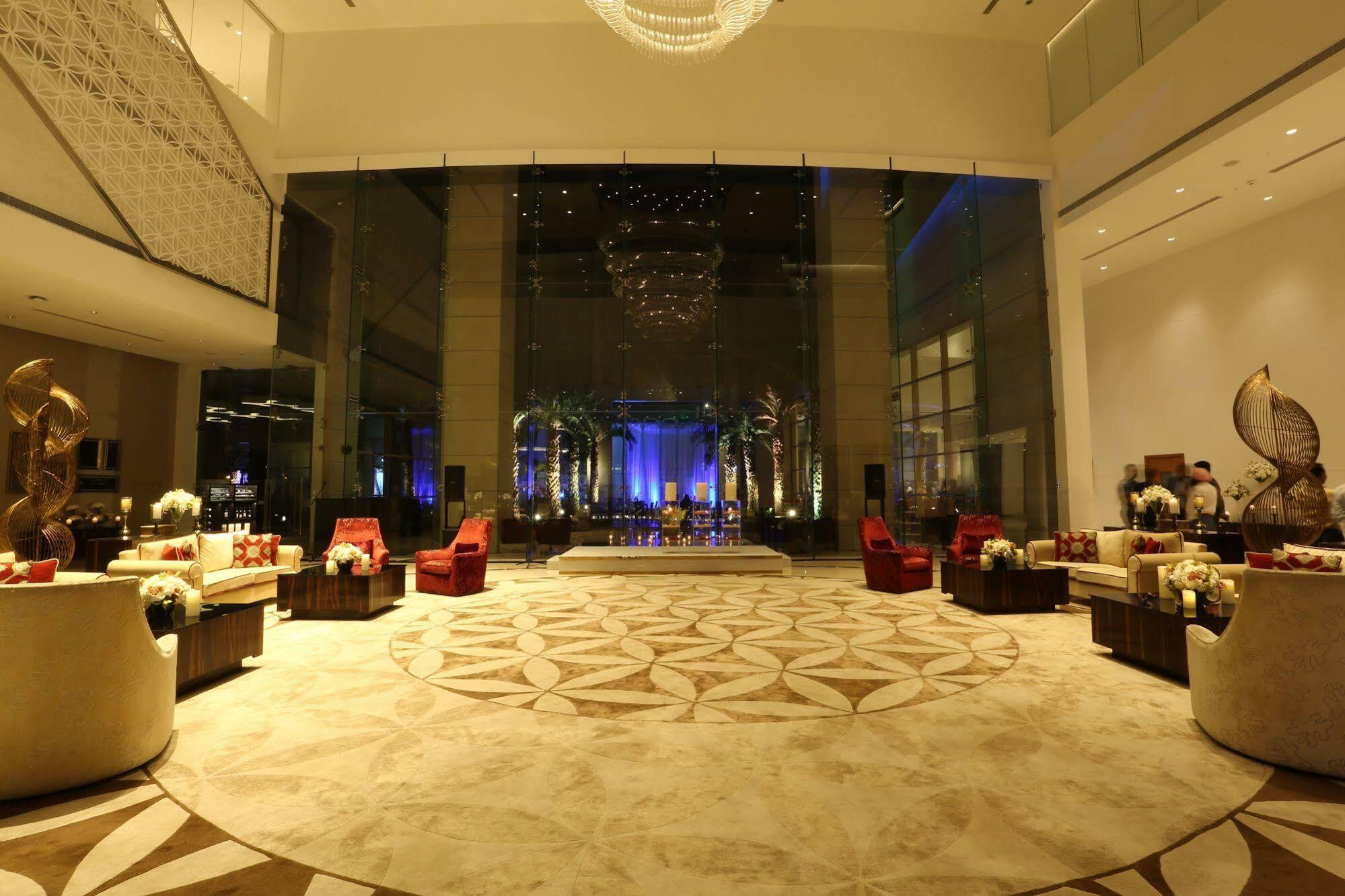 Taj Swarna, Amritsar Hotell Eksteriør bilde The lobby of the hotel