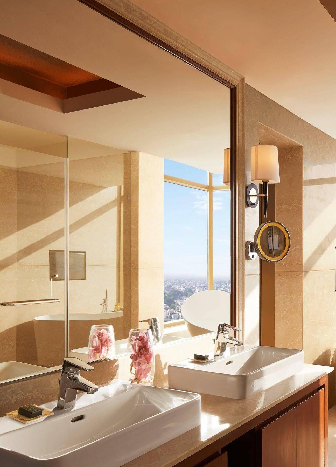 Taj Swarna, Amritsar Hotell Eksteriør bilde Bathroom